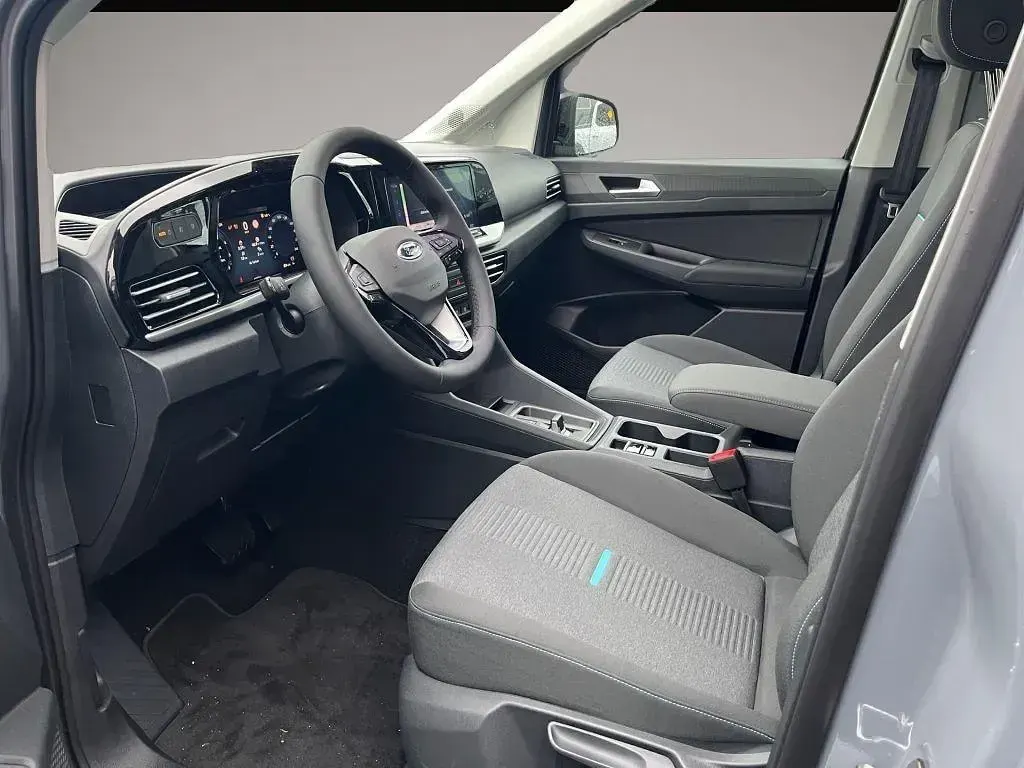 Gebraucht Ford Grand Tourneo Connect 150 PS (110 kW) 2025 Manufacturer Van / Kleinbus