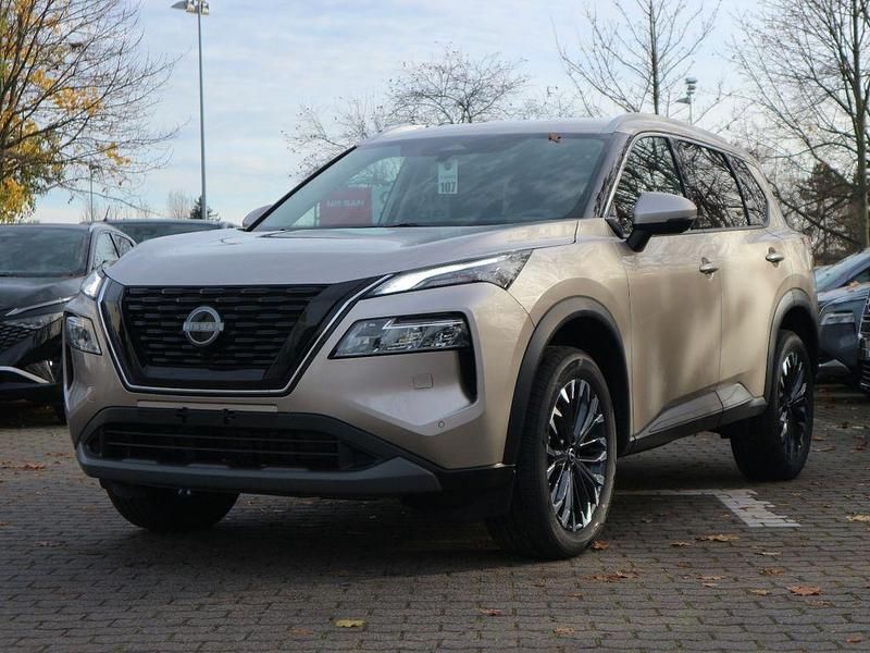 Neu Nissan X-Trail N-Connecta 163 PS (119 kW) 2025 New silver SUV