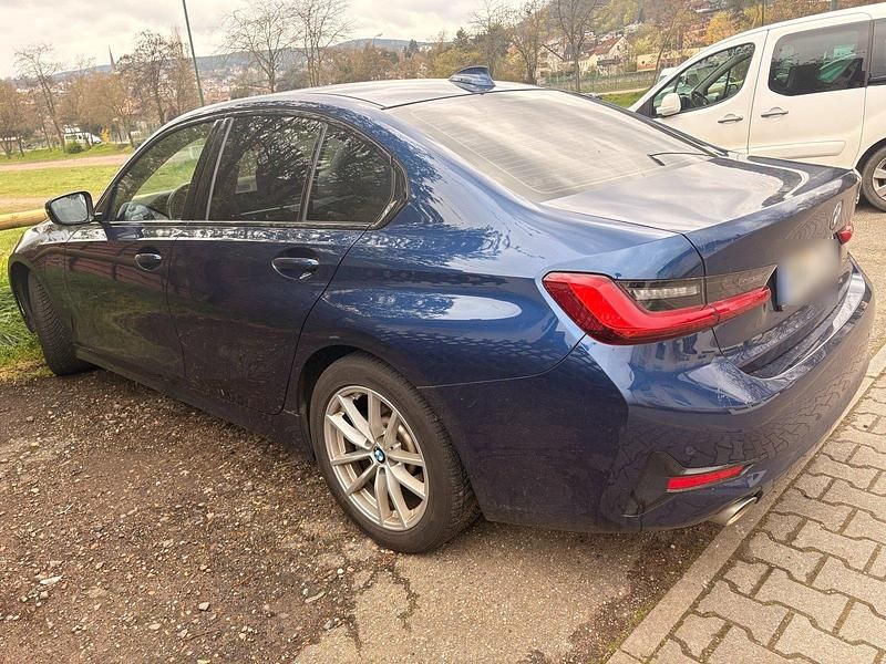 Gebraucht BMW 330e 292 PS (214 kW) 2019 Limousine