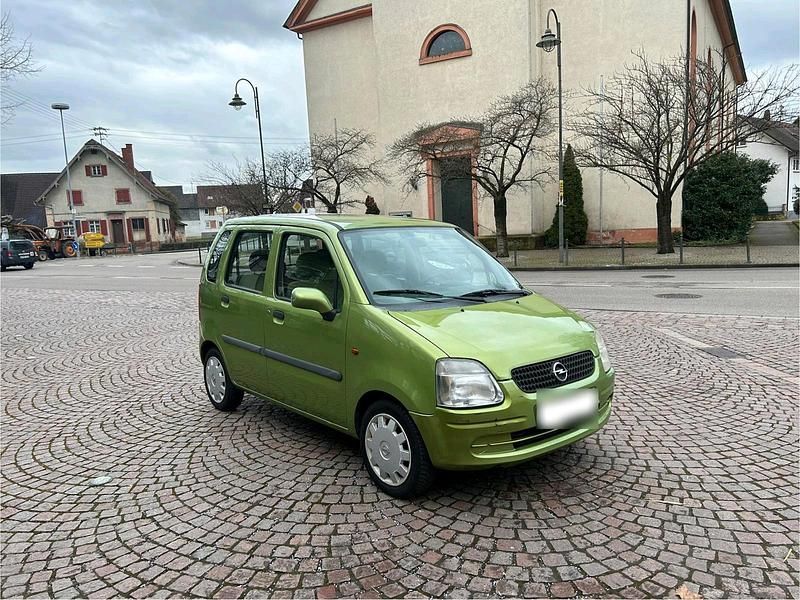Gebraucht Opel Agila 75 PS (55 kW) 2000 Grün Van / Kleinbus
