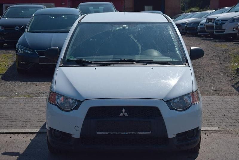 Weiß Gebraucht 2009 Mitsubishi Colt Inform Kleinwagen | 1.999 € (Superpreis) - Bild 1/4