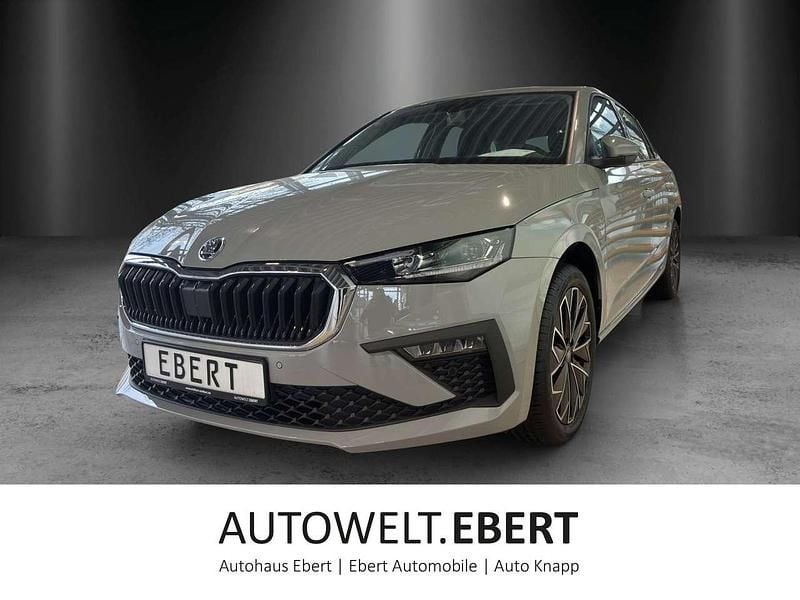 Neu Skoda Scala Tour 116 PS (85 kW) 2025 Stahlgrau Kleinwagen