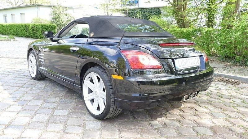 Second-hand Chrysler Crossfire 218 CP (160 kW) 2005 Negru Cabrio