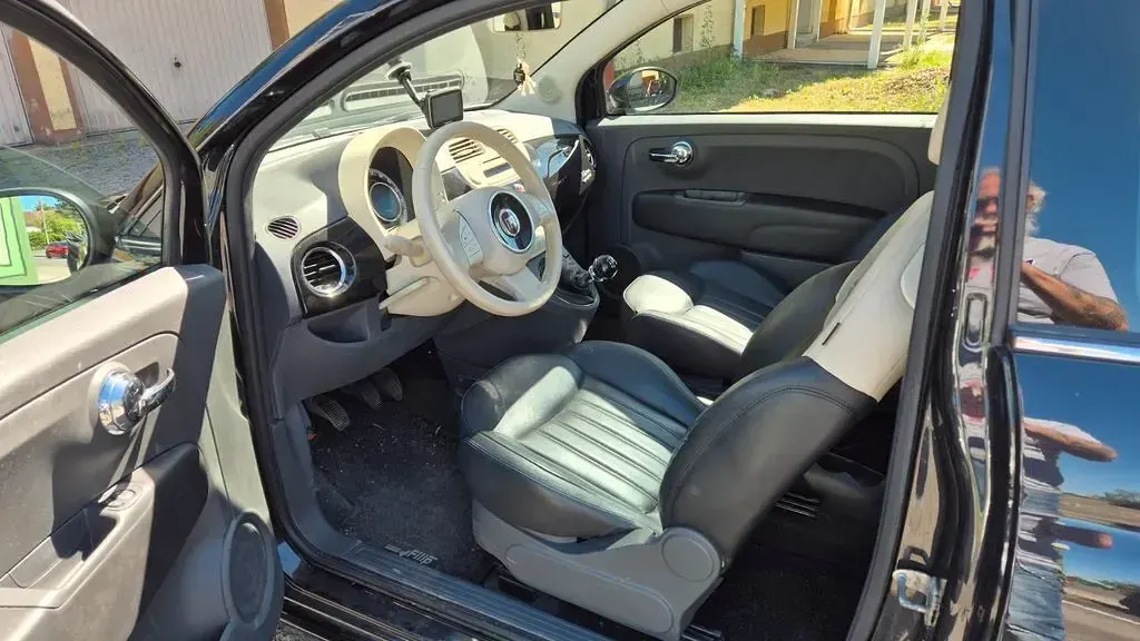 Gebraucht Fiat 500 Lounge 69 PS (50 kW) 2014 Schwarz Kleinwagen