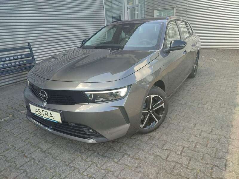 Gebraucht Opel Astra Enjoy 110 PS (80 kW) 2024 /typ aussenverkleidung metalliclackierung Kombi