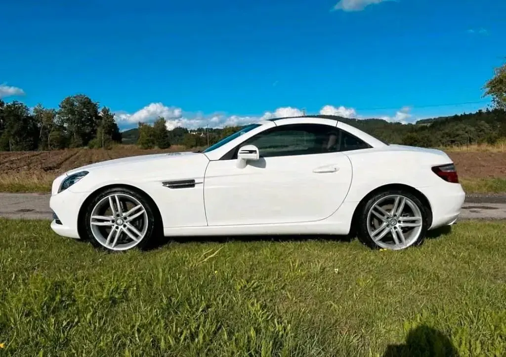 Gebraucht Mercedes SLK250 204 PS (150 kW) 2014 Weiß Cabrio