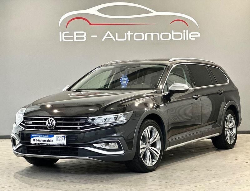 Grau Gebraucht 2020 VW Passat Alltrack Kombi | 19.900 € (Guter Preis) - Bild 1/4