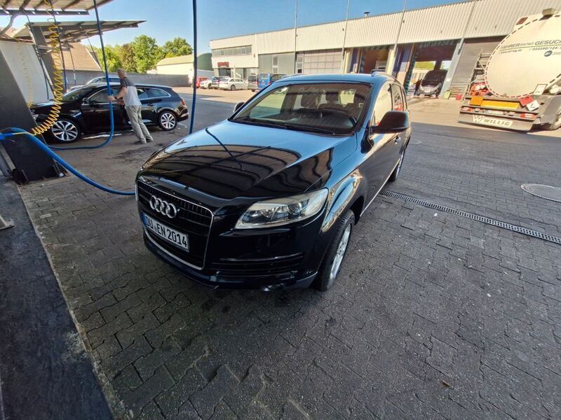 Schwarz Gebraucht 2008 Audi Q7 SUV | 6.495 € (Superpreis) - Bild 1/4