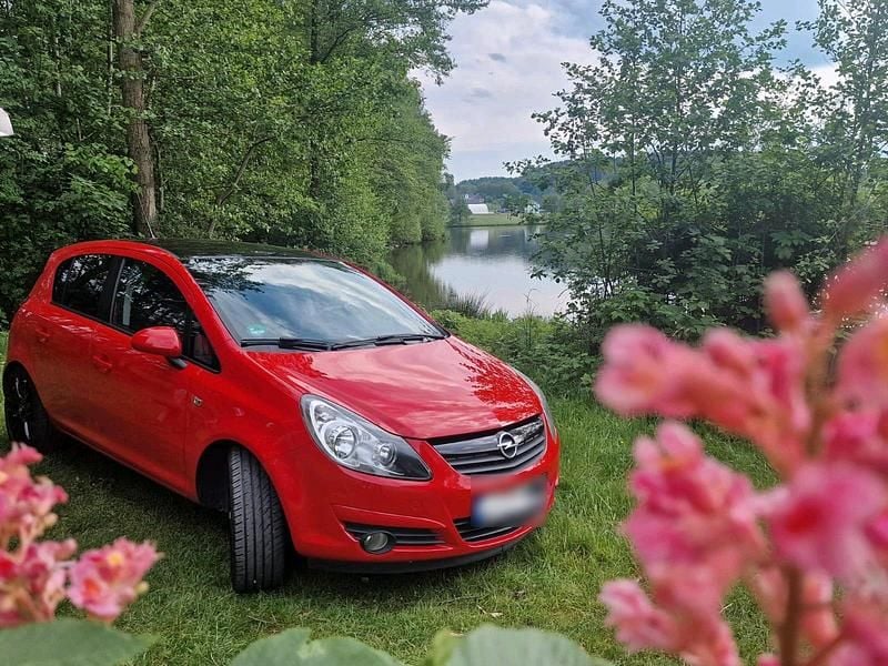 Gebraucht Opel Corsa 59 PS (43 kW) 2010 Rot Kleinwagen