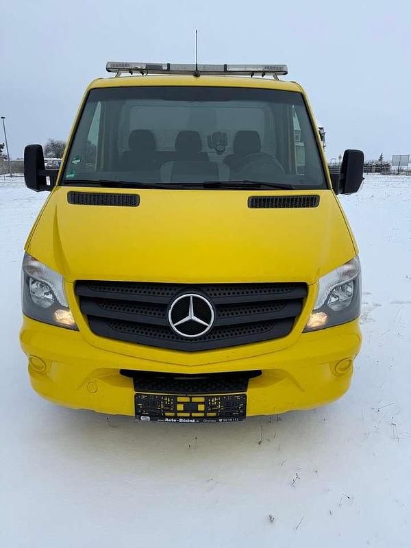 Gebraucht Mercedes Sprinter 163 PS (119 kW) 2017 Van