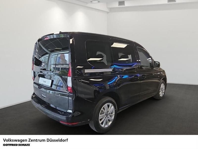 Neu VW Caddy 116 PS (85 kW) 2026 Schwarz Van / Kleinbus