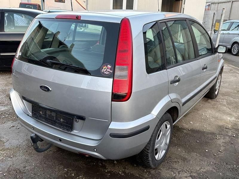 Gebraucht Ford Fusion 101 PS (74 kW) 2003 Silber Kleinwagen