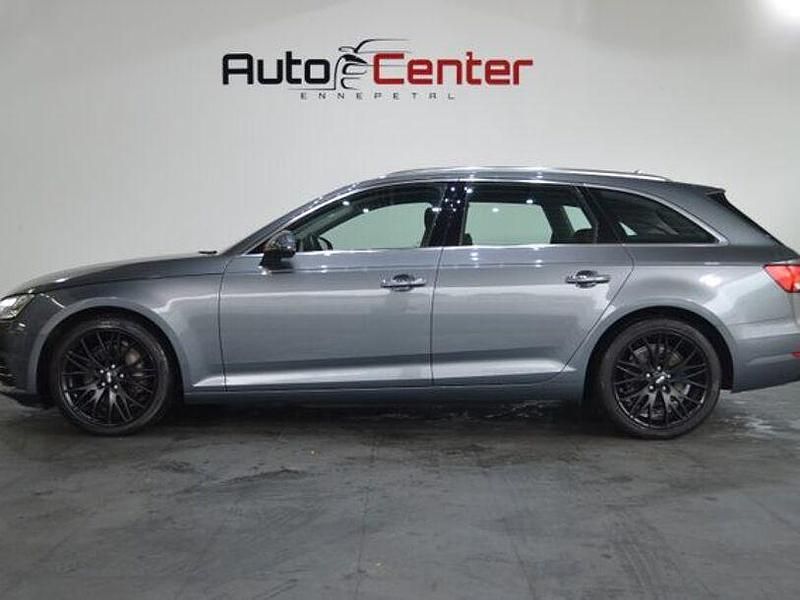 Gebraucht Audi A4 Design 190 PS (139 kW) 2017 Grau Kombi