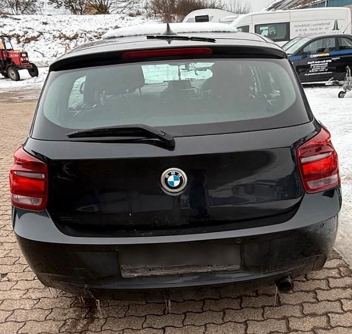 Gebraucht BMW 116 136 PS (100 kW) 2012 Schwarz Kleinwagen