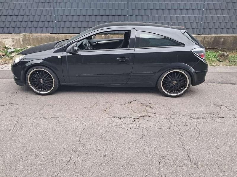 Gebraucht 2008 Opel Astra GTC Edition Limousine | 1.999 € (Fairer Preis) - Bild 1/4