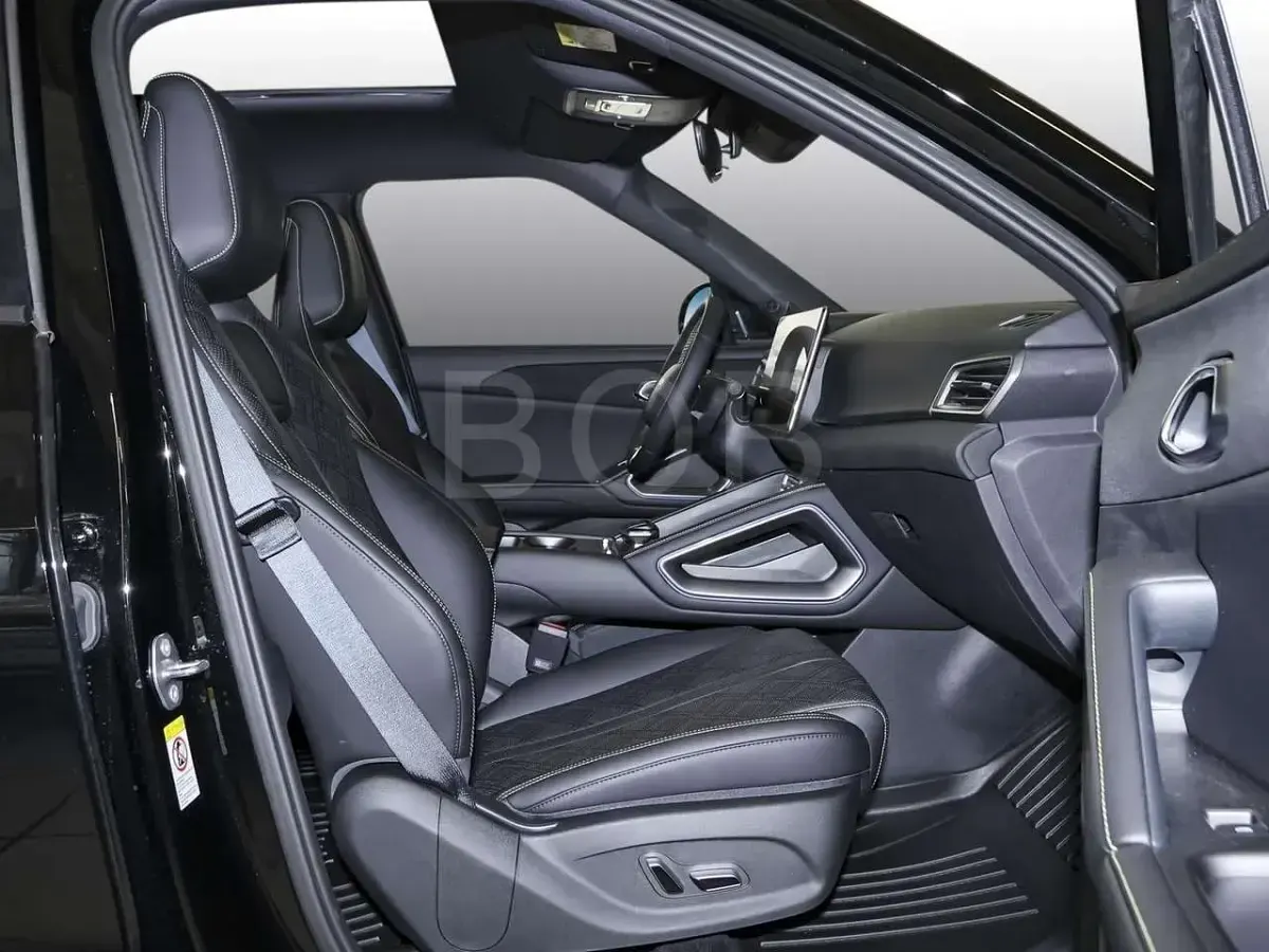 Gebraucht BYD Atto 2 Boost 130 kW (177 PS) 2025 Obsidian black SUV