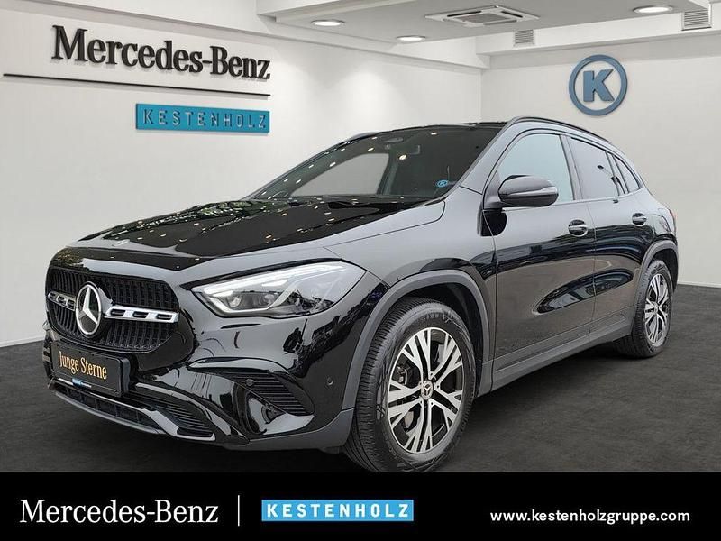 Gebraucht Mercedes GLA220 Progressive 258 PS (189 kW) 2024 Schwarz SUV
