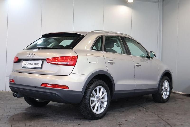 Gebraucht Audi Q3 Comfort 150 PS (110 kW) 2014 Grau SUV