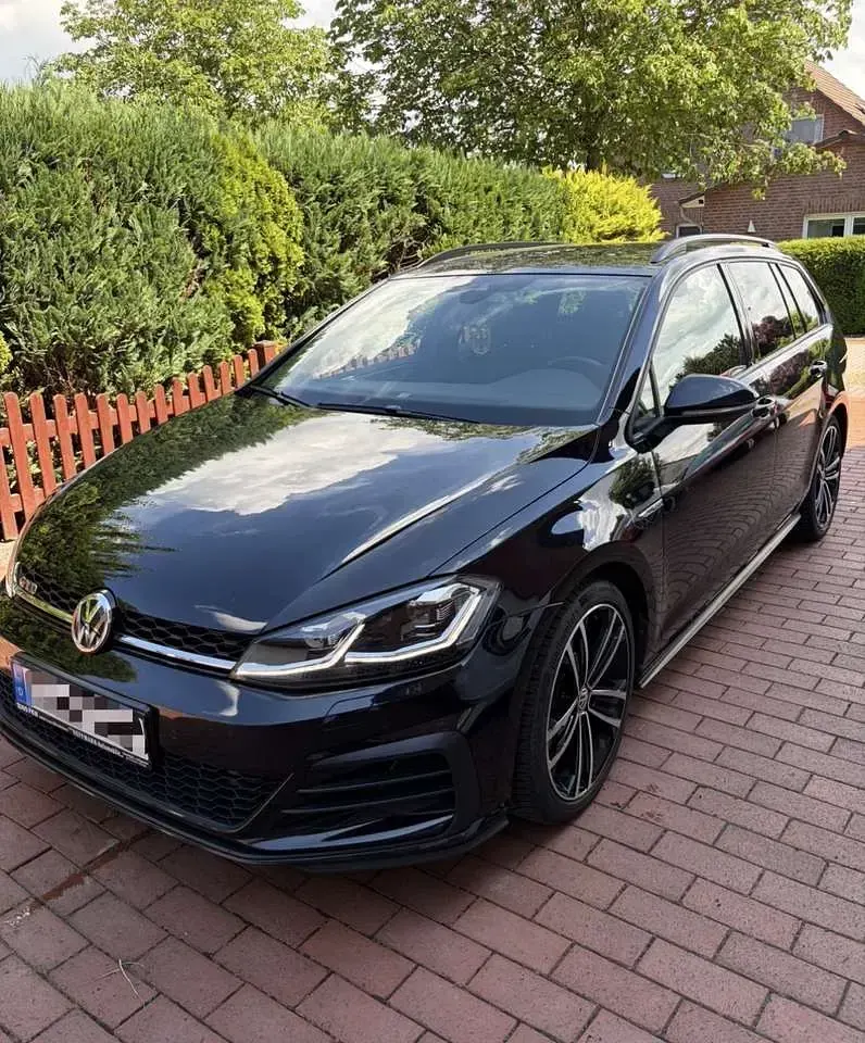 Gebraucht VW Golf VII GTD 184 PS (135 kW) 2017 Limousine