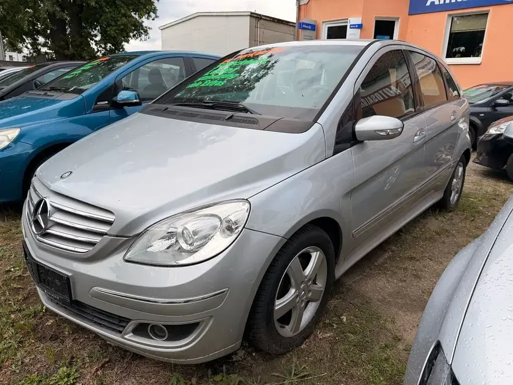 Gebraucht Mercedes B200 136 PS (100 kW) 2007 Other Van / Kleinbus