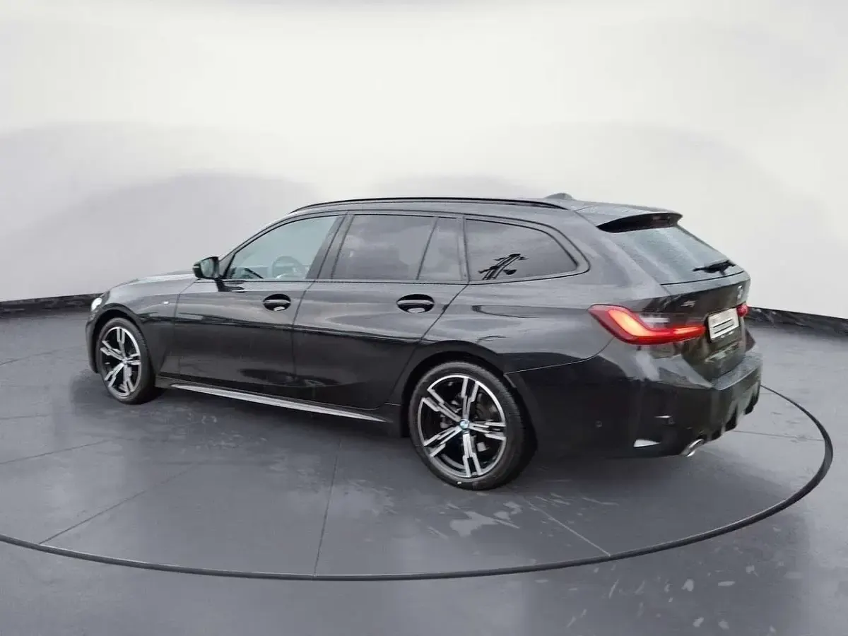 Gebraucht BMW 318 Performance 156 PS (114 kW) 2025 Schwarz Kombi