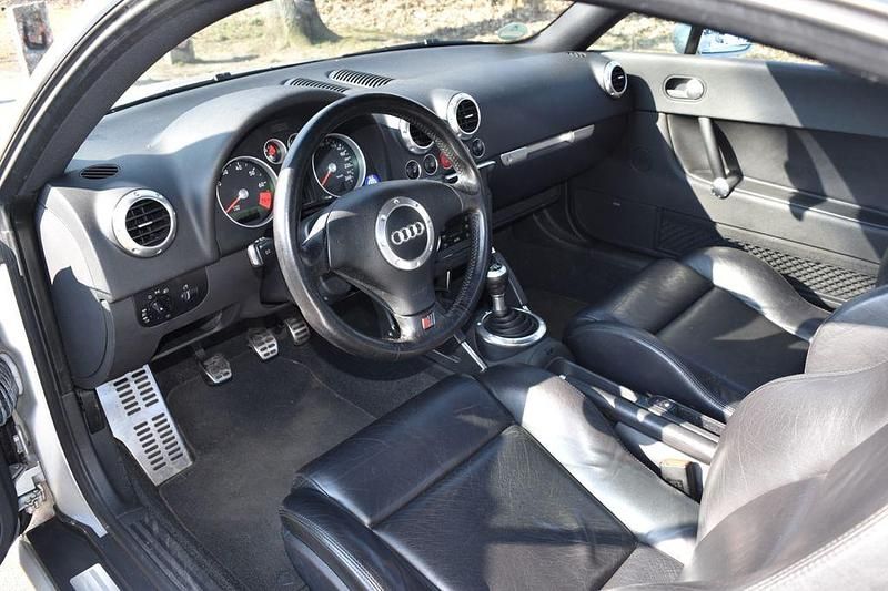 Silber Gebraucht 1999 Audi TT Sport Coupé | 5.750 € (Teuer) - Bild 1/4