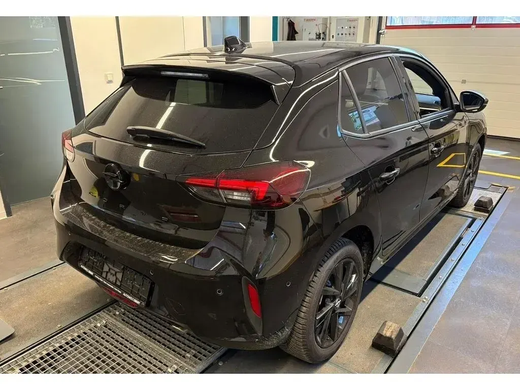 Gebraucht Opel Corsa 101 PS (74 kW) 2025 Schwarz Kleinwagen