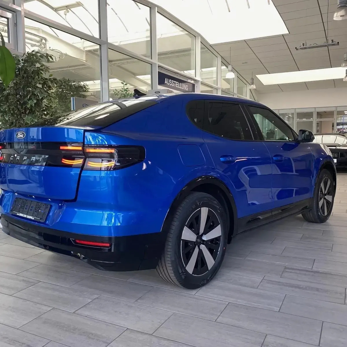 Neu Ford Capri Select 250 kW (340 PS) 2026 Blue my mind metallic blau SUV