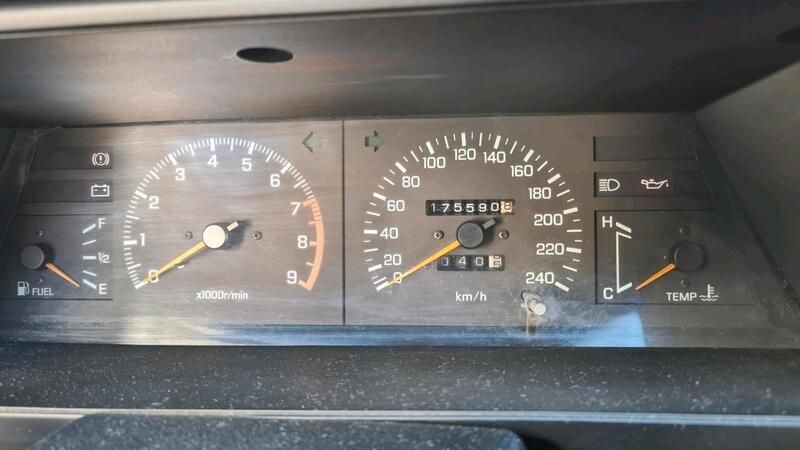 Grau Gebraucht 1990 Nissan Sunny Coupé | 5.100 € - Bild 1/4