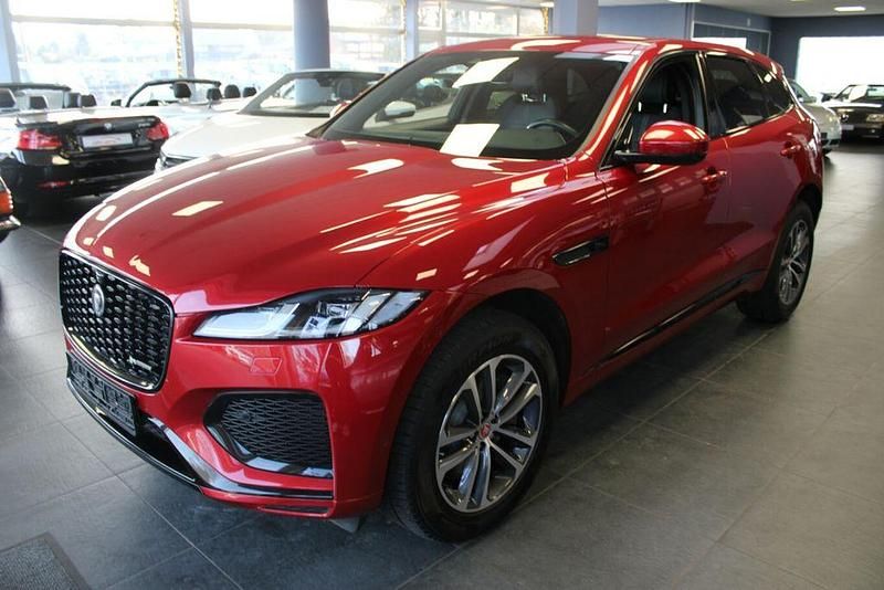 Gebraucht Jaguar F-Pace R-Dynamic 300 PS (220 kW) 2021 Firenze red SUV