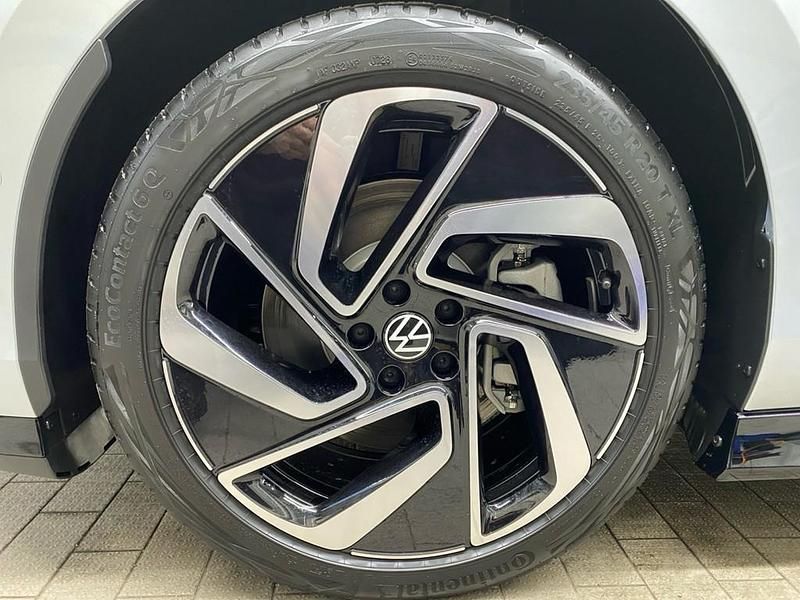 Nowe VW ID.7 Pro 210 kW (286 KM) 2026 Srebrny Kombi