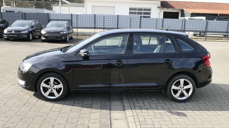 Gebraucht Skoda Rapid Cool Edition 90 PS (66 kW) 2015 Schwarz Limousine