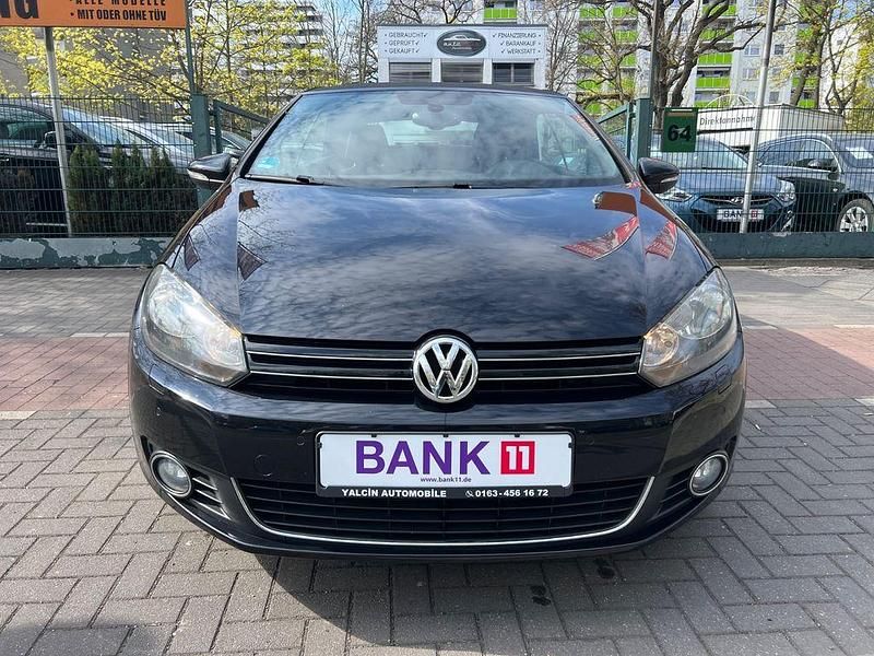 Gebraucht VW Golf Cabriolet LOUNGE 125 PS (91 kW) 2015 Schwarz Cabrio