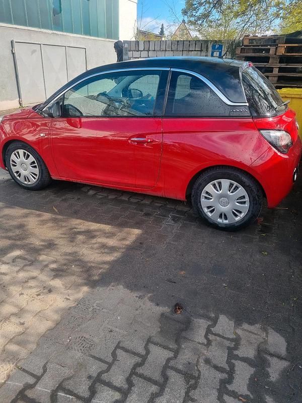 Gebraucht Opel Adam 90 PS (66 kW) 2013 Rot Kleinwagen