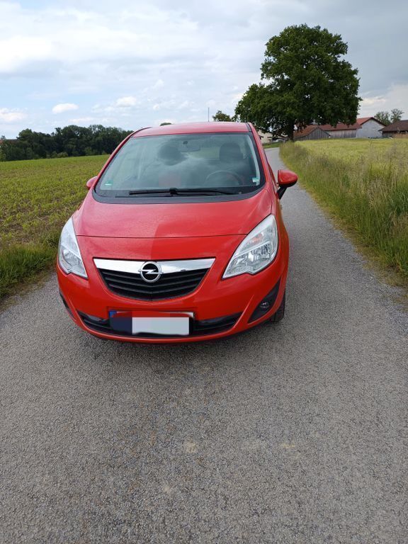 Rot Gebraucht 2011 Opel Meriva Innovation Van / Kleinbus | 7.000 € (Fairer Preis) - Bild 1/3