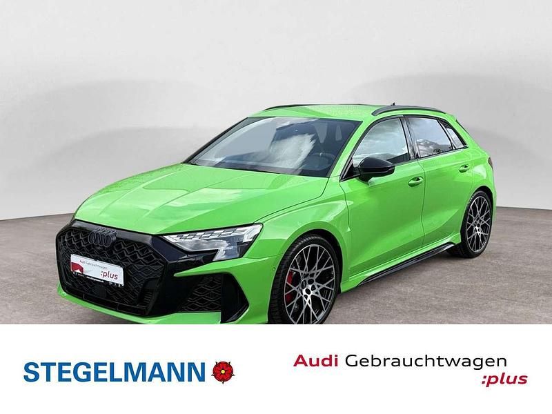 Kyalamigrün Gebraucht 2024 Audi RS3 Kleinwagen | 62.810 € (Fairer Preis) - Bild 1/4