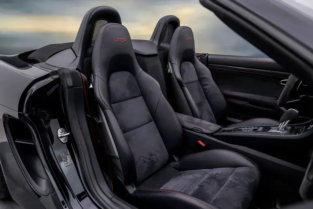 Gebraucht Porsche Boxster 330 PS (242 kW) 2016 Schwarz Cabrio