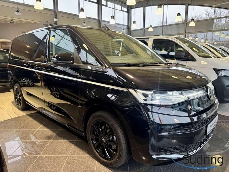 Neu VW Multivan Style 150 PS (110 kW) 2025 Deep black perleffekt Van / Kleinbus