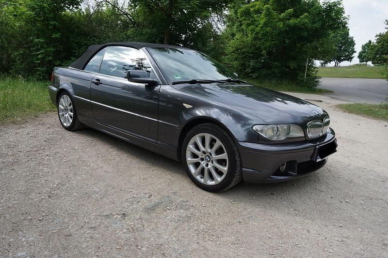Grau Gebraucht 2005 BMW 318 Cabriolet Exclusive Cabrio | 7.500 € (Fairer Preis) - Bild 1/4