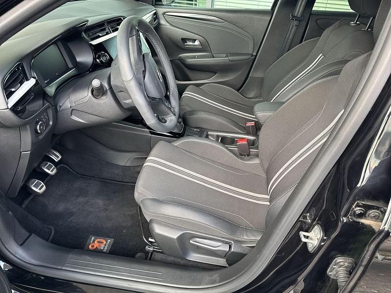 Gebraucht Opel Corsa 101 PS (74 kW) 2024 Metallic) (schwarz Kleinwagen