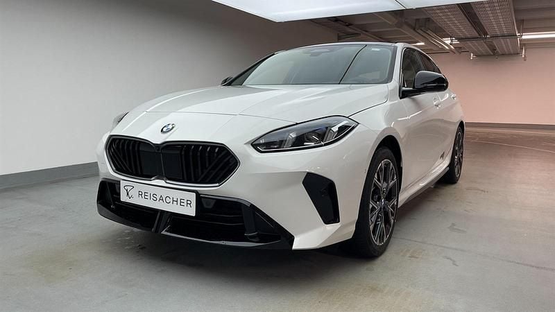 Alpinweiss Neu 2025 BMW 120 Shadowline Kleinwagen | 40.290 € (Fairer Preis) - Bild 1/4