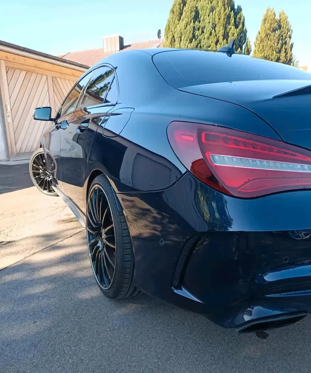 Gebraucht Mercedes CLA45 AMG 381 PS (280 kW) 2017 Blau Coupé