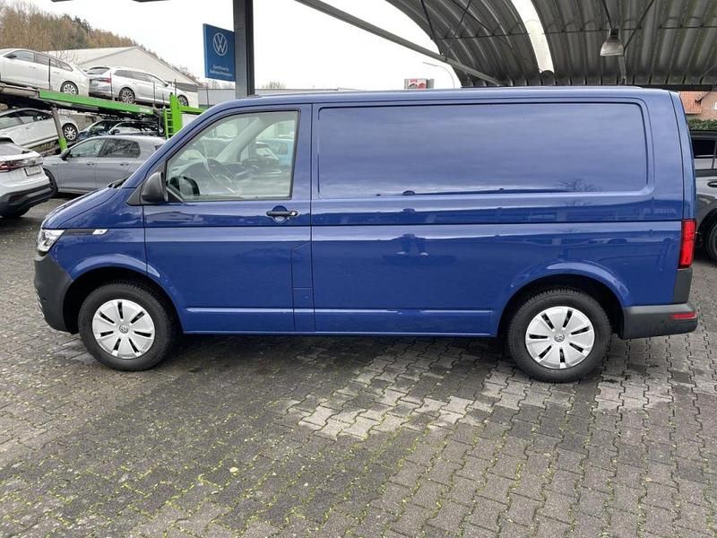 Gebraucht VW T6.1 150 PS (110 kW) 2021 Indienblau Van