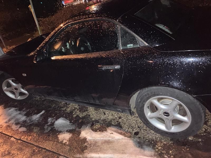 Schwarz Gebraucht 1997 Mercedes SLK200 Cabrio | 3.000 € (Fairer Preis) - Bild 1/3