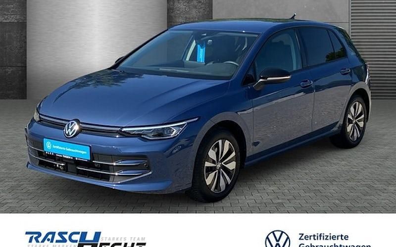 Anemonenblau metallic Gebraucht 2024 VW Golf VIII Goal Limousine | 30.980 € (Superpreis) - Bild 1/4