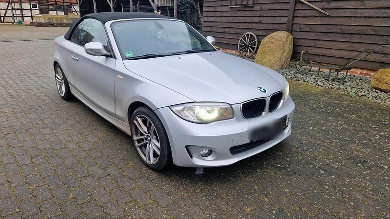 Gebraucht BMW 120 Cabriolet 170 PS (125 kW) 2012 Silber Cabrio