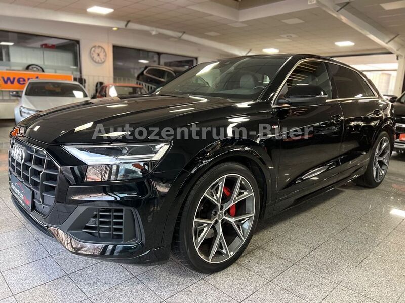Gebraucht Audi Q8 S-Line 286 PS (210 kW) 2019 Tiefschwarz SUV