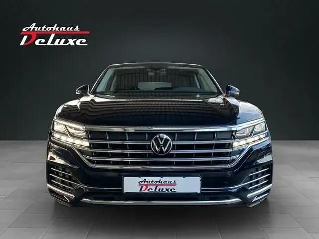 Gebraucht VW Touareg Elegance 286 PS (210 kW) 2022 Blau SUV