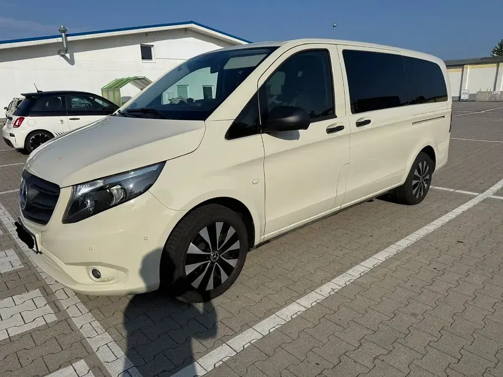 Gebraucht Mercedes Vito 163 PS (119 kW) 2021 Van