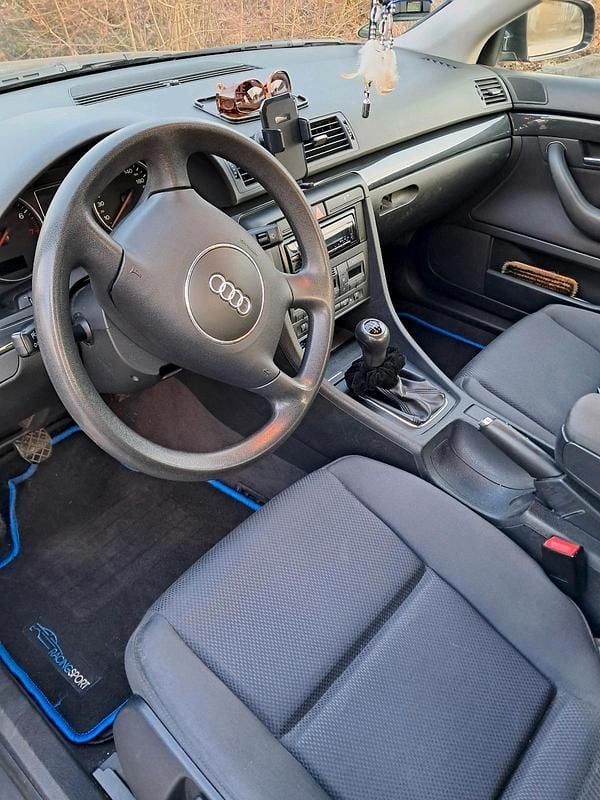 Gebraucht Audi A4 131 PS (96 kW) 2001 Schwarz Limousine